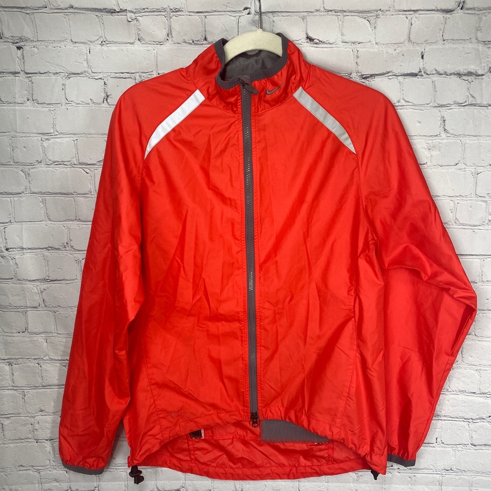 Nike Clima Fit Women’s M Windbreaker orange
